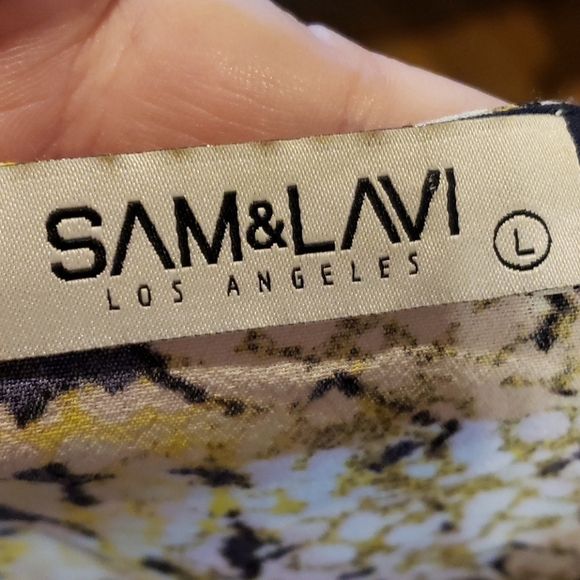 Sam & lavi wrap style yellow navy long sleeve top - Picture 5 of 6